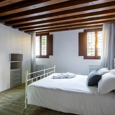 Il Restauratore Venere Daire *